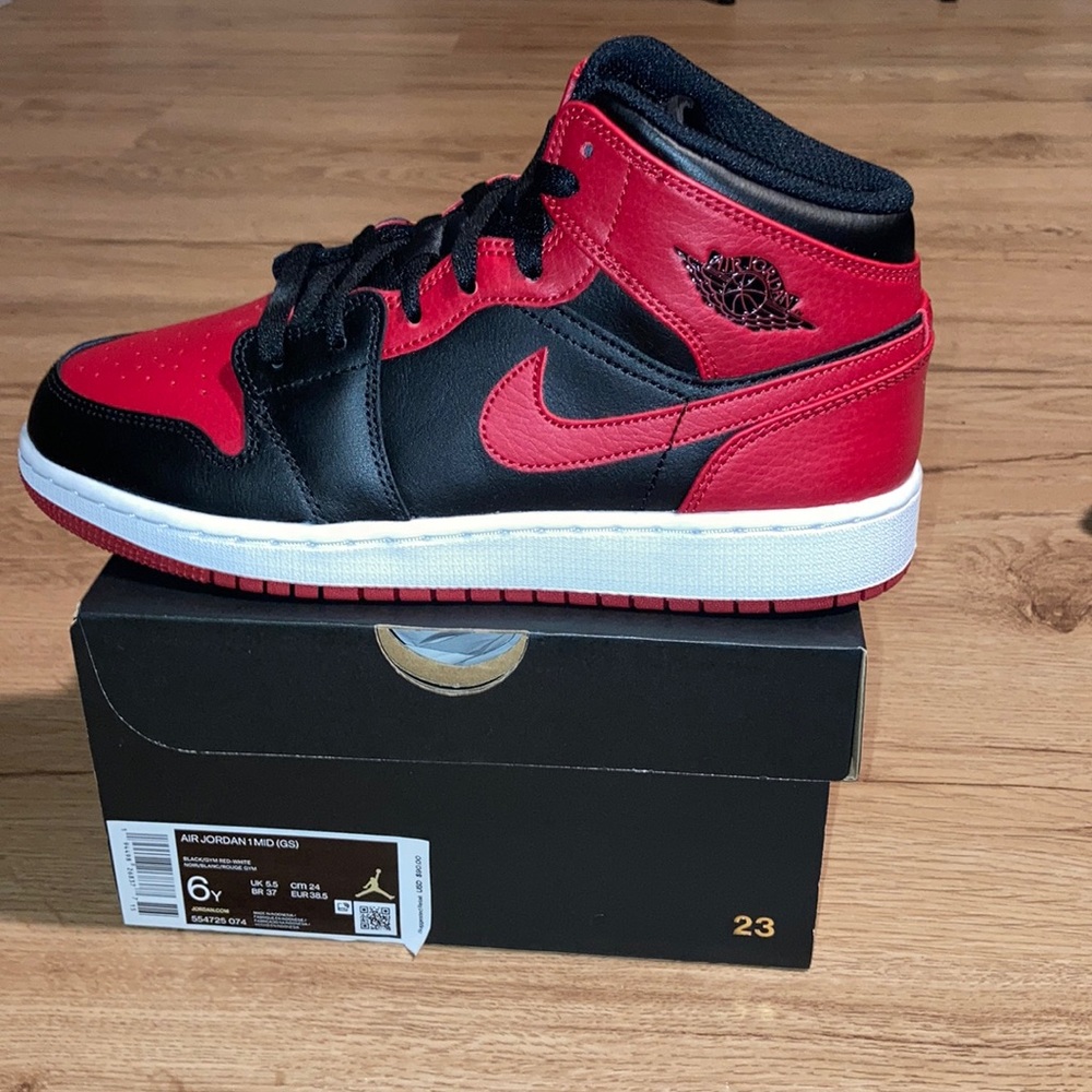 GS RETRO 1 BRED MID 6Y